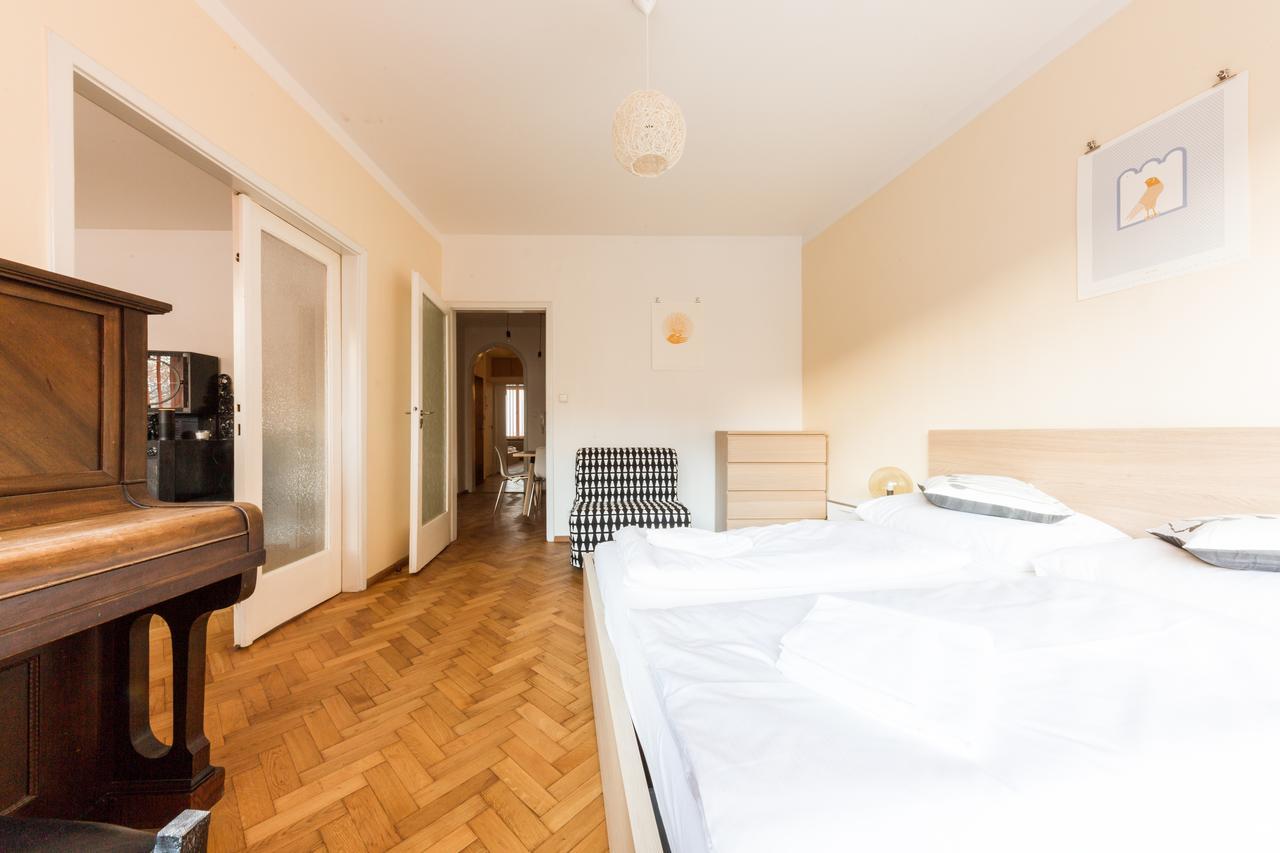 Beautiful City Center Apartments براغ المظهر الخارجي الصورة